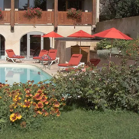 Le Pre Des Ors Aparthotel